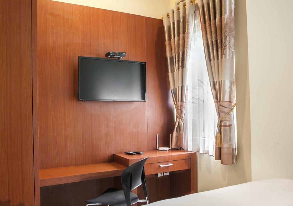 Wisma tamu Reddoorz @ Talaga Bodas 2*